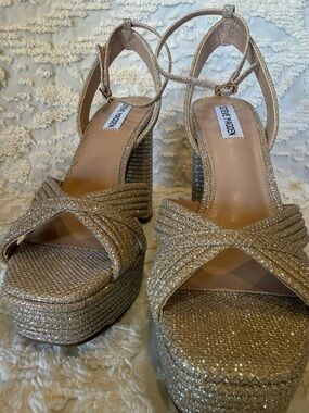 Steve Madden Gold Glitter Braided Platform Sandals #607